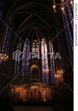 Stained glass of Sainte-Chapelle Stained glass of Sainte-Chapelle 114758016