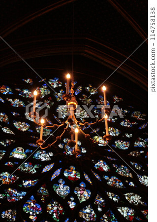 Stained glass of Sainte-Chapelle 114758138