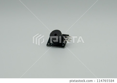 buzzer modul for arduino close up on white surface buzzer modul for arduino close up on white surface 114765584