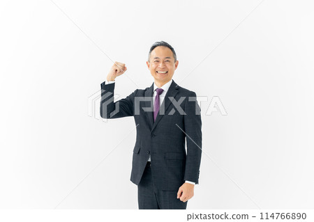 中男商務拳頭姿勢 114766890
