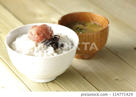 梅子味噌湯飯 114771429