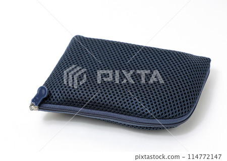 Pouches, containers, storage containers, pochettes, daily necessities, daily necessities, everyday items, small items, bags, zippers Pouches, containers, storage containers, pochettes, daily necessities, daily necessities, everyday items, small items, bags, zippers 114772147