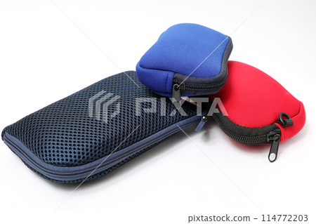 Pouches, containers, storage containers, pochettes, daily necessities, daily necessities, everyday items, small items, bags, zippers Pouches, containers, storage containers, pochettes, daily necessities, daily necessities, everyday items, small items, bags, zippers 114772203