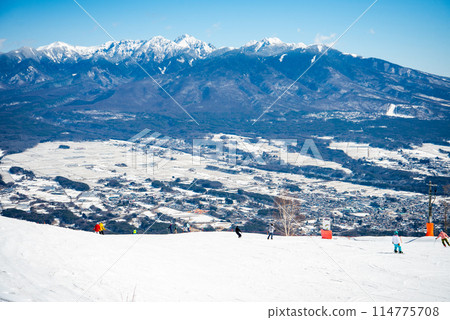 Beautiful scenery seen on a clear, snowy mountain Beautiful scenery seen on a clear, snowy mountain 114775708