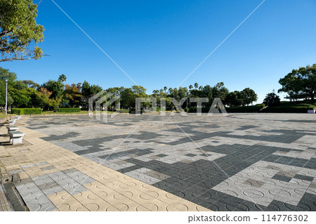 愛知縣名古屋市港區_花園碼頭臨港綠園聚集廣場7_2023年10月 愛知縣名古屋市港區_花園碼頭臨港綠園聚集廣場7_2023年10月 114776302