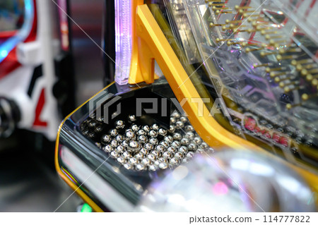 Pachinko machine 114777822