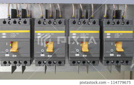 Circuit breakers Circuit breakers 114779675