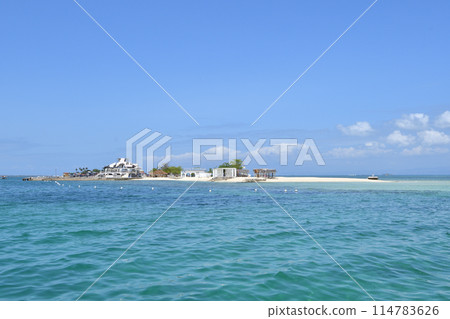 Pandanon Island (Philippines) 114783626