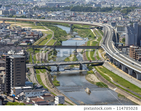 縣界豬名川沿岸的城市景觀 114785028