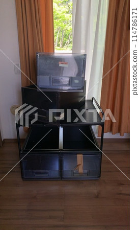 Used clothing box Used clothing box 114786171