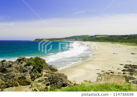 Waves at Osuka Beach 114786696