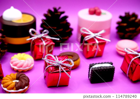 萬聖節禮物和糖果的形象 114789240