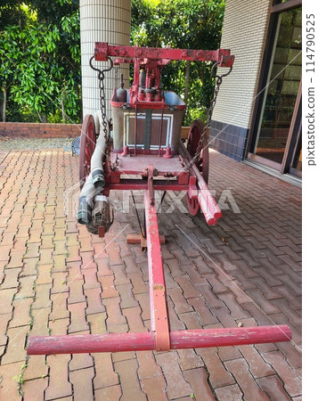 人力消防泵浦車 人力消防泵浦車 114790525