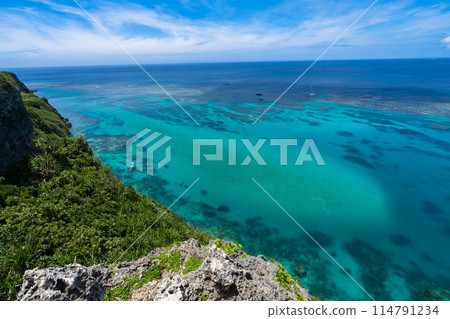 Spectacular views of Miyakojima: Blue Lagoon seen from the triangulation point 114791234