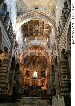 比薩大教堂內部 114791324