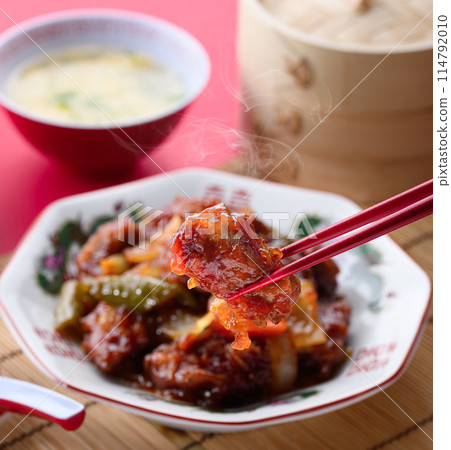 Sweet and sour pork (Subuta) Chinese food 114792010