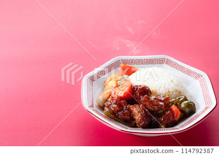 咕嚕肉飯(咕嚕肉飯)中餐 咕嚕肉飯(咕嚕肉飯)中餐 114792387