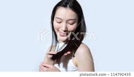 女性肖像美女形象 114792435
