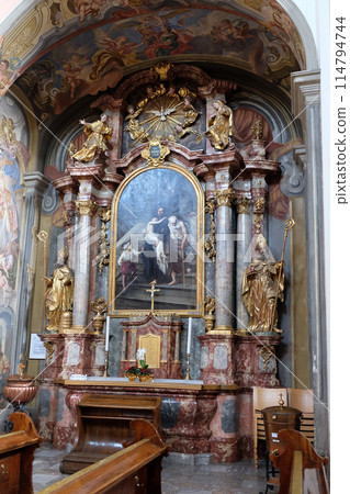 Altar of Saint John of God in Barmherzigenkirche church in Graz, Styria, Austria Altar of Saint John of God in Barmherzigenkirche church in Graz, Styria, Austria 114794744