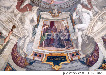 Episodes of the life of Cosimo I de 'Medici fresco by Bernardino Poccetti Ospedale degli Innocenti - Exterior arcade, Florence, Italy 114794829