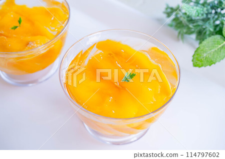 Handmade mango jelly 114797602