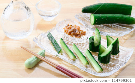 Morokyu（黃瓜和金山寺味噌） 114799301