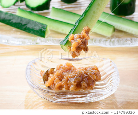 Morokyu（黃瓜和金山寺味噌） 114799320