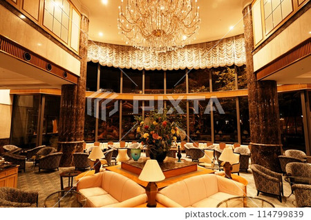 A luxurious hotel lobby that gives the feeling of a luxury hotel 114799839