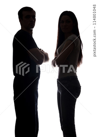 Women and men across from, brother and sister - silhouette Women and men across from, brother and sister - silhouette 114801048