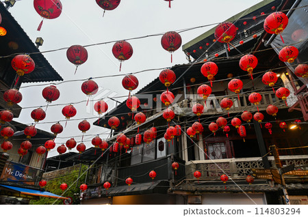 Taiwan's Foggy Jiufen Taiwan's Foggy Jiufen 114803294