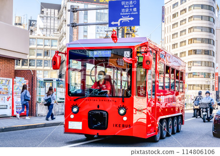 東京豐島區的城市景觀、池袋站、池袋巴士 114806106