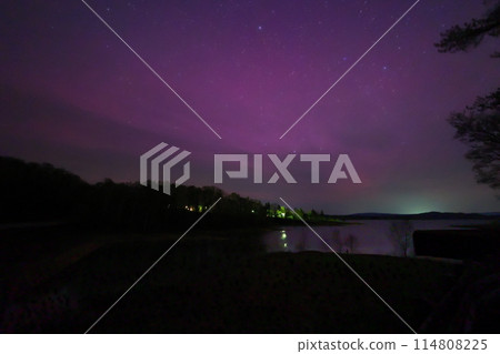 極光和星空 114808225