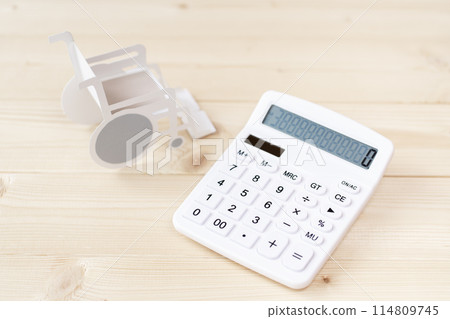 Wheelchair and calculator, nursing care expenses, medical expenses 114809745