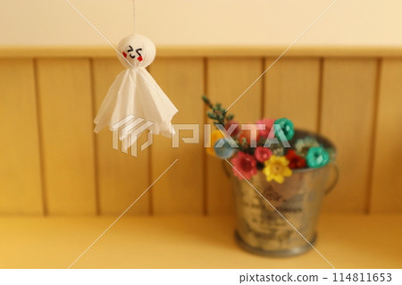 Teru Teru Bouzu and Pergola 114811653