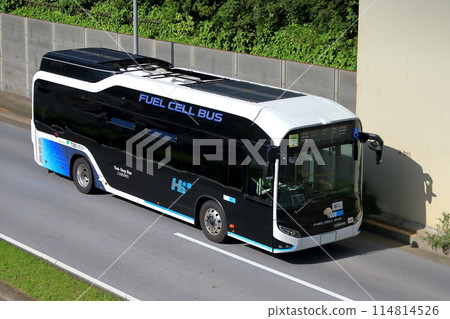 Fuel cell bus image 114814526