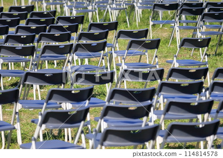 Lined pipe chairs image 114814578
