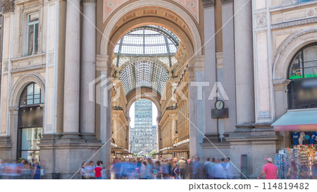 Entrance to the Galleria Vittorio Emanuele II timelapse. Entrance to the Galleria Vittorio Emanuele II timelapse. 114819482