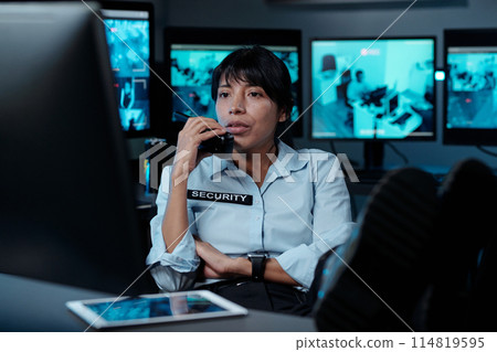 Reporting situation in surveillance room Reporting situation in surveillance room 114819595