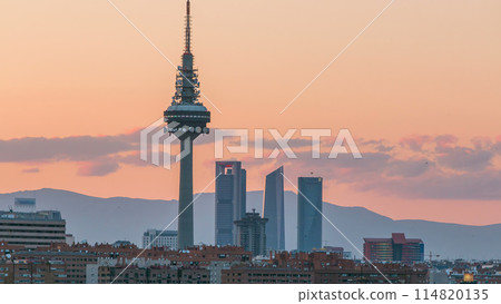 Madrid evening skyline timelapse with some emblematic buildings and towers Madrid evening skyline timelapse with some emblematic buildings and towers 114820135