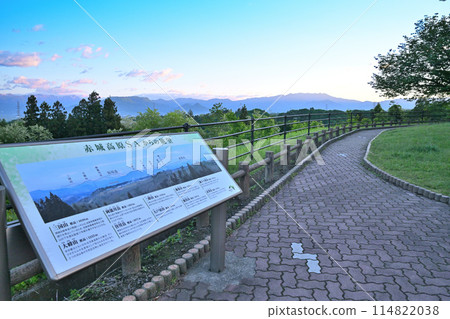 View from Akagi Kogen SA, early morning scenery 114822038