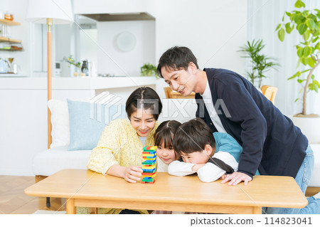 Family friends 4 families Family friends 4 families 114823041