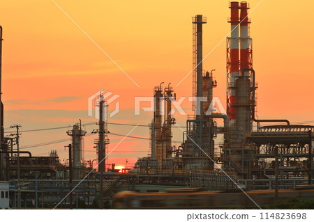 [Ehime Prefecture] Evening view of Taiyo Oil Complex 114823698