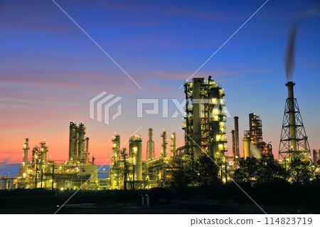 [愛媛郡] 太陽石油株式會社夜景 114823719