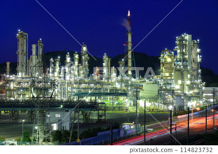 [愛媛郡] 太陽石油株式會社夜景 114823732