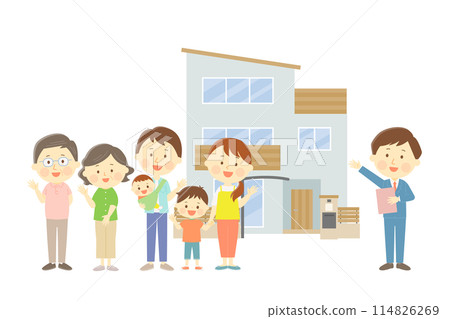 房地產公司的一位男士向一個兩口之家推薦一套獨立屋。 114826269