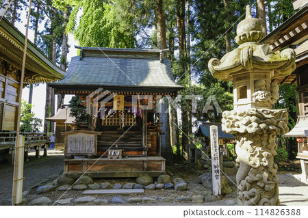 Sub-shrine Shinmei Shrine 114826388