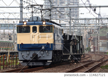 宇都宮線：宇都宮配電（EF65型牽引） 114827121