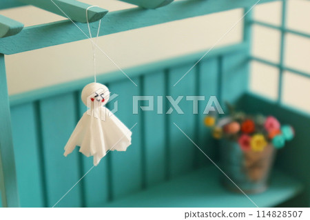 Teruteru Bozu、涼棚和乾燥花 Teruteru Bozu、涼棚和乾燥花 114828507