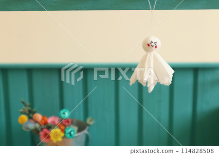 Teruteru Bozu、涼棚和乾燥花 Teruteru Bozu、涼棚和乾燥花 114828508