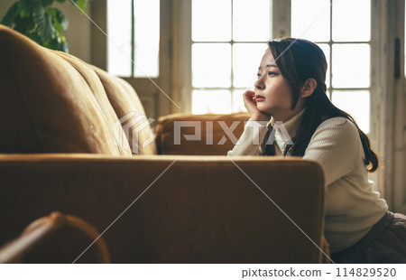 女性肖像 女性肖像 114829520